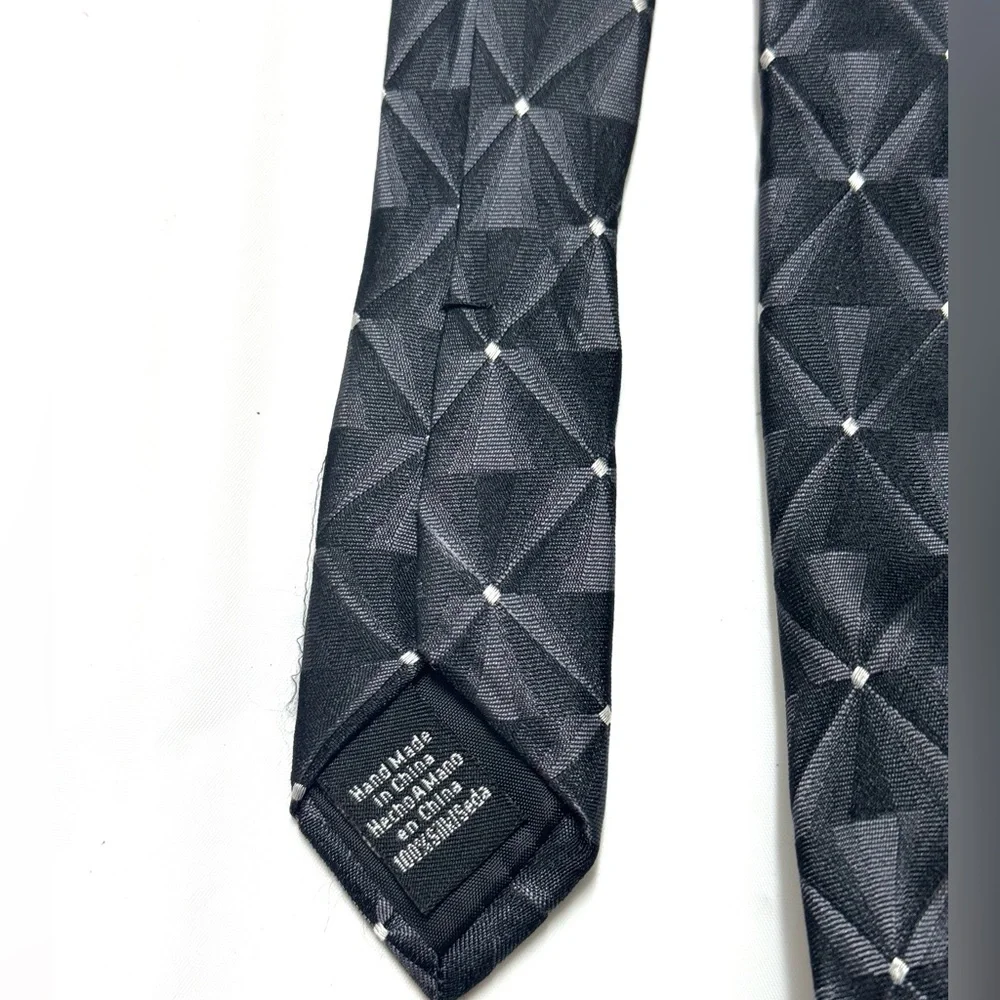 Van Huesen Men’s‎ Tie